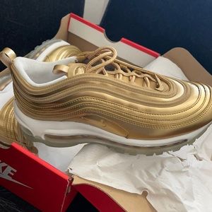 Women’s Nike Air Max 97 Gold Size 7